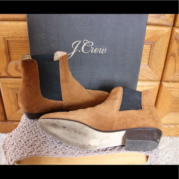GUC J.Crew Brown Suede Chelsea Ankle Boots in women’s 5.5 with original box - Picture 5 of 7